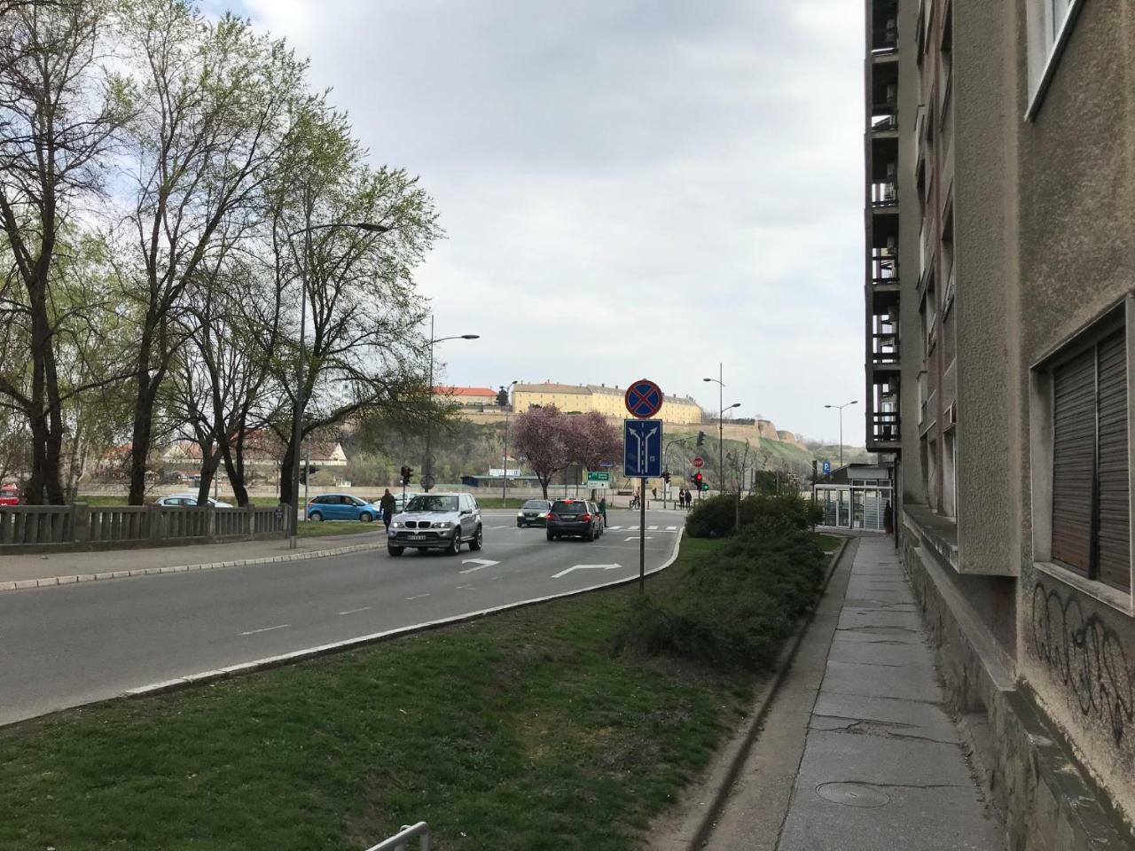 Fortress View Apartment Újvidék Kültér fotó